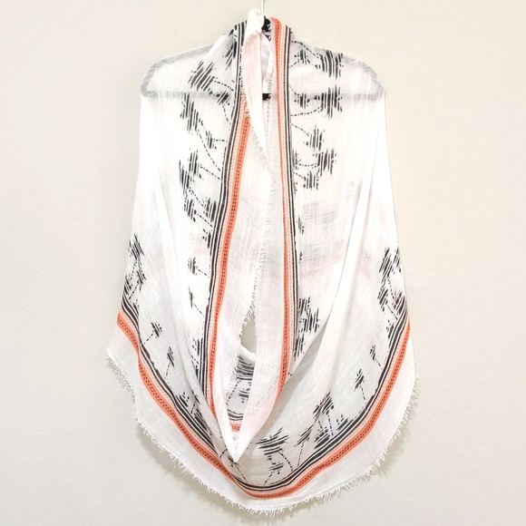 $1 if bundled - Palm Tree Print Scarf - Picture 3 of 8